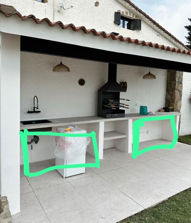 Estado previo del espacio para el armario de barbacoa
